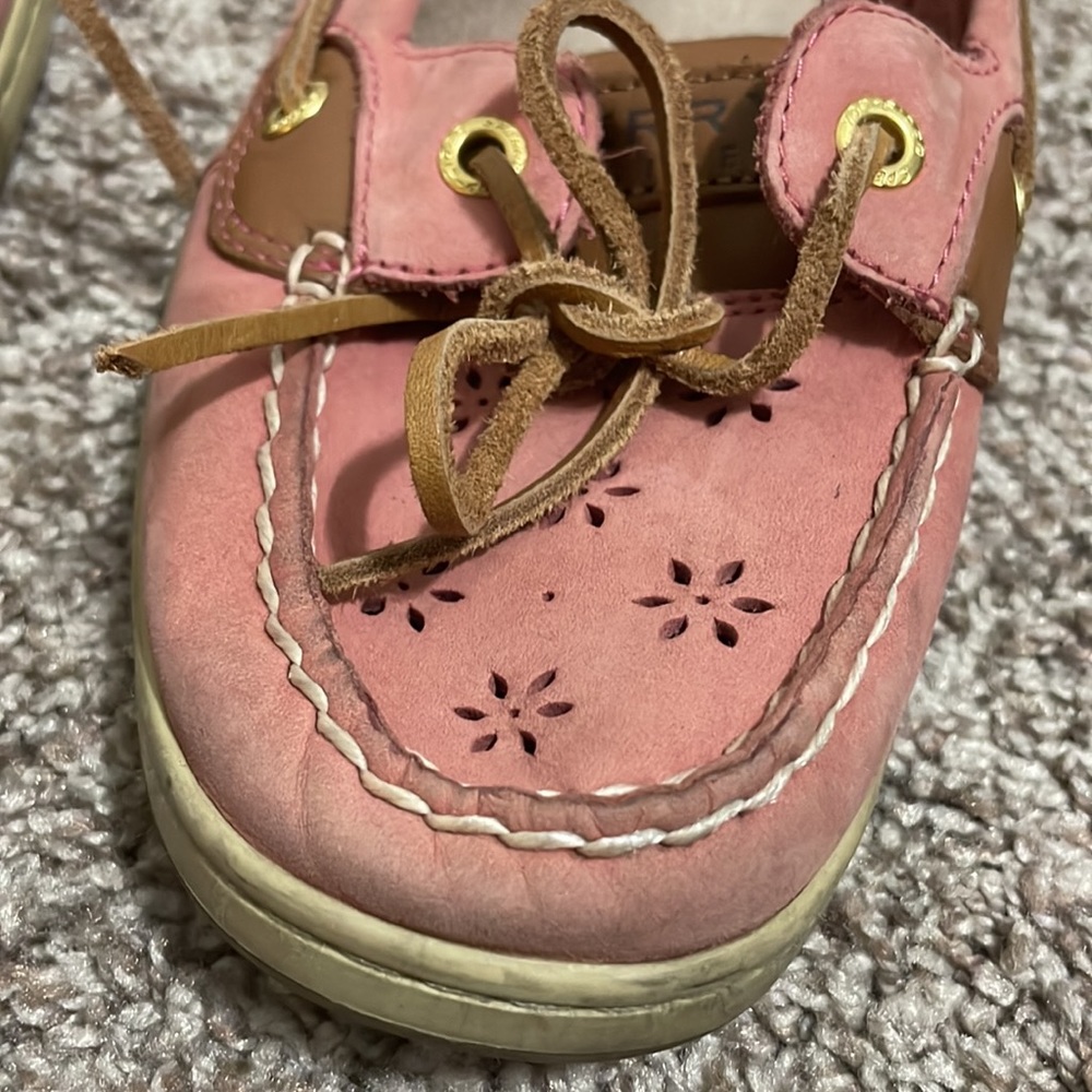 Sperry Top Sider Pink w/Floral Cutouts Boat Shoes Size 11 Women’s